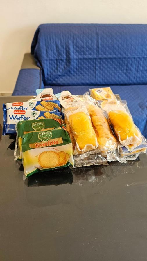 Napoli Loves Sanita Buitenkant foto