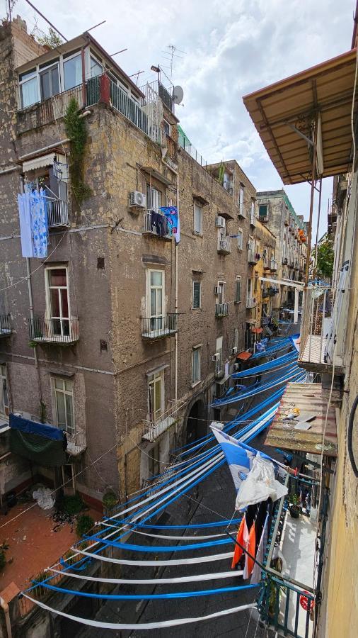 Napoli Loves Sanita Buitenkant foto